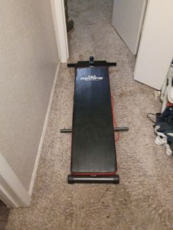 Relife workout bench with tension straps