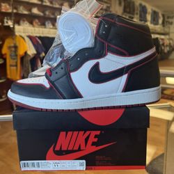 New Jordan 1 Bloodline Size 11 