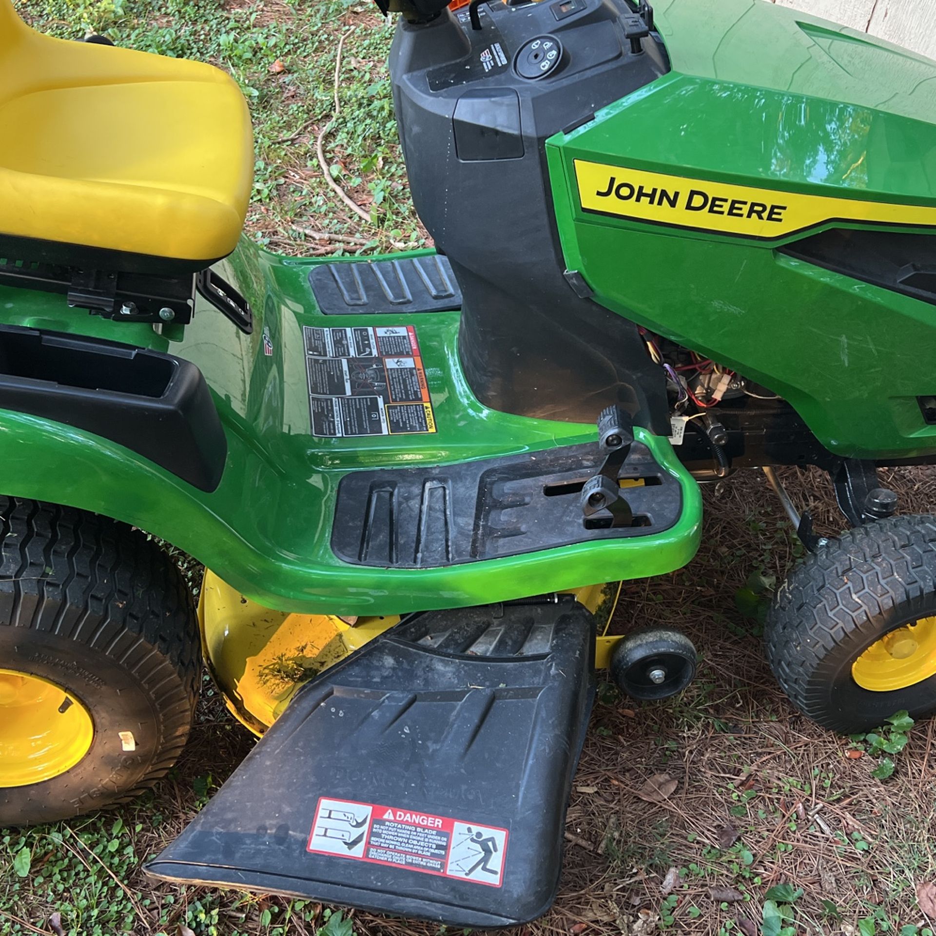 Jhon Deer S100