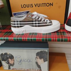Burberry Sneakers