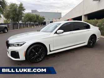 2022 BMW 750