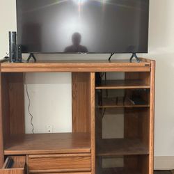 Vintage Palliser Entertainment Unit