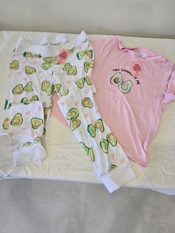 Avocado Print Pajama Set with Tags