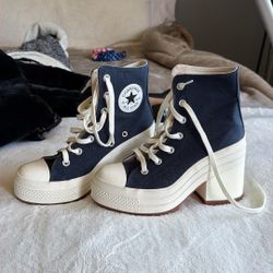 NEW CHUCK TAYLOR CONVERSE 6.5