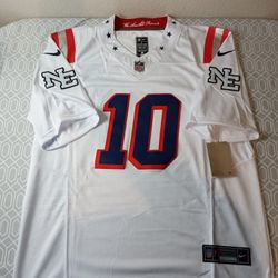Drake Maye New England Patriots Large Stitched Jersey 