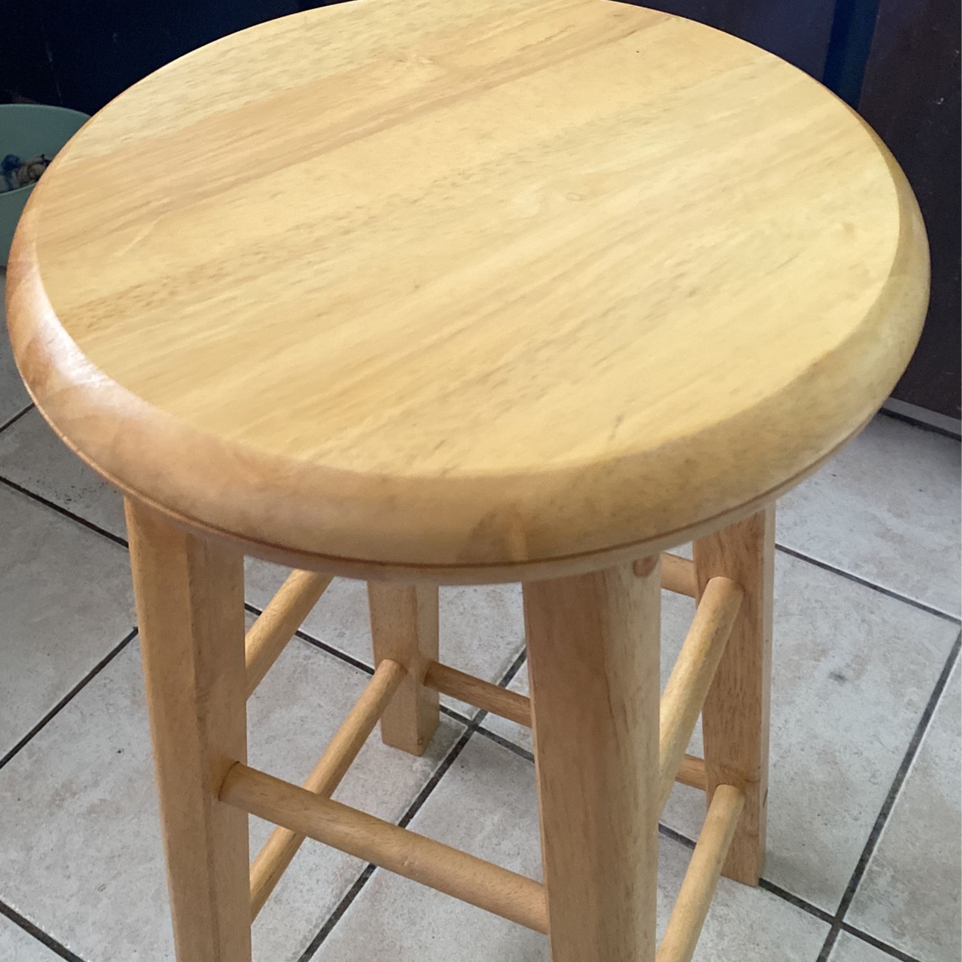 Spinning Stool