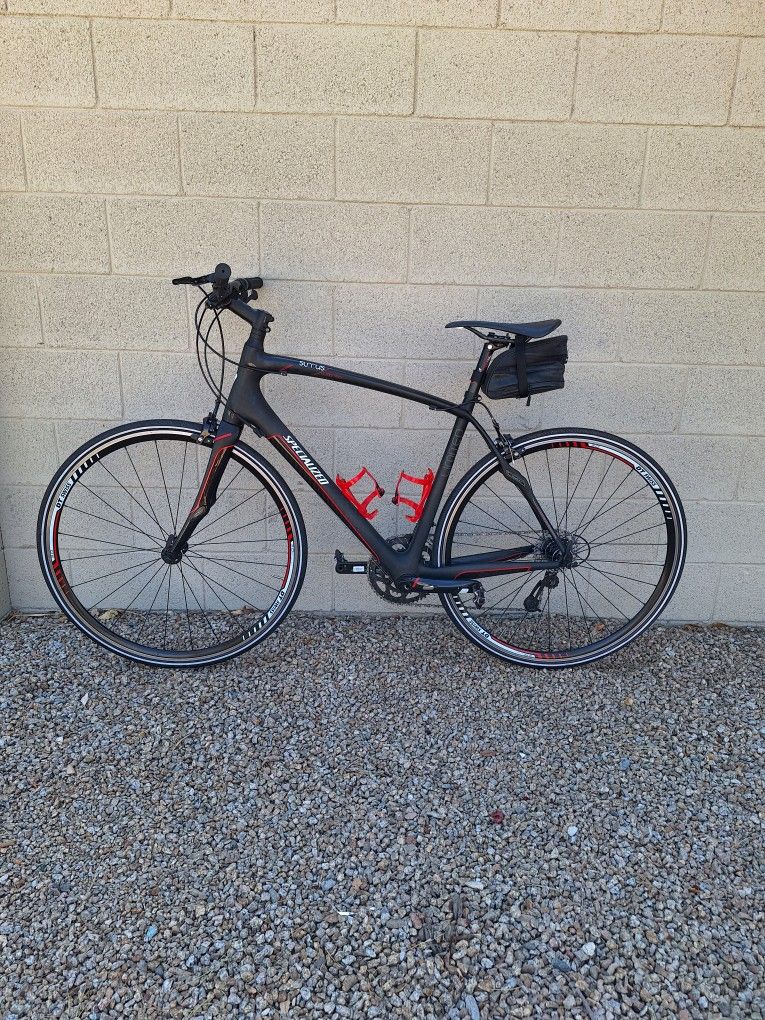 SPECIALIZED SIRRUS LIMITED CARBON 700 C WHEELS LIKE NEW ( CHECK MY OTHER BIKES)