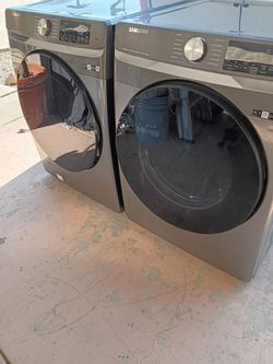 Samsung Front Load Washer and Dryer Set