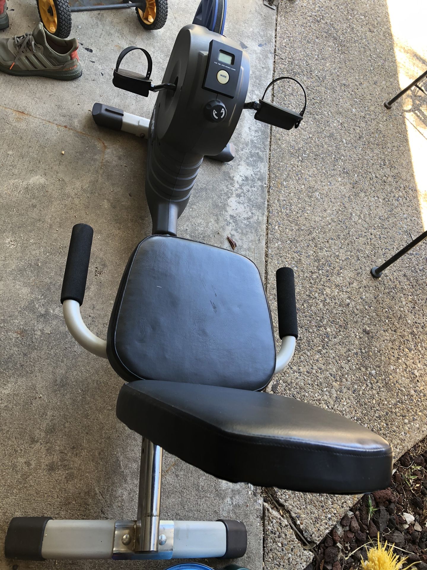 Lifestyler RF 545 Recumbent Exercise Bike Indoor Cycling Stationary Bike Adjustable Seat