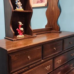 Beautiful Real Wood Dresser With Mirror & Shelves