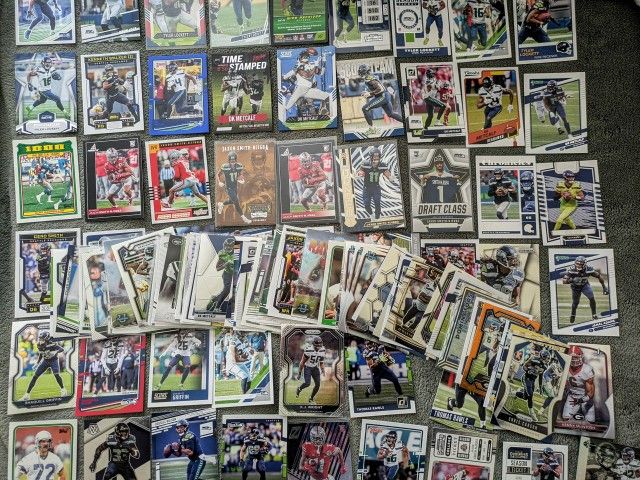 120 mint condition Seattle Seahawks NFL football sports trading cards. Geno Smith, Jaxon Smith Njigba, Tyler Lockett, Zach Charbonnet, Kenneth Walker