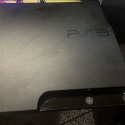 PS3 Slim 28 Games And 2 Controllers 