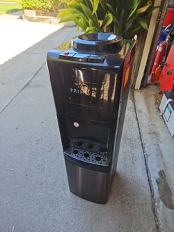 Primo water dispenser