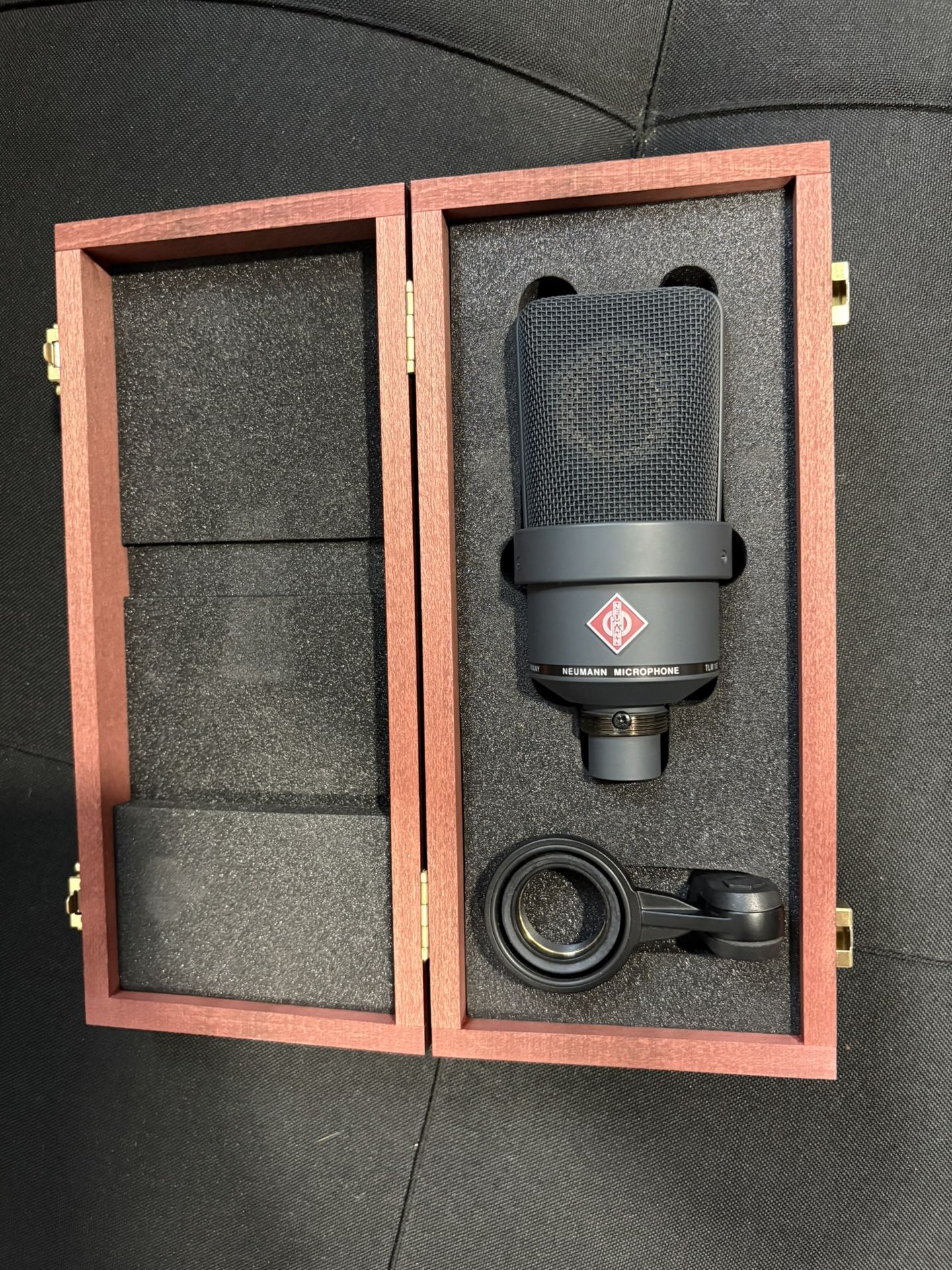 Neumann TLM 103 Condenser Microphone (Black)
