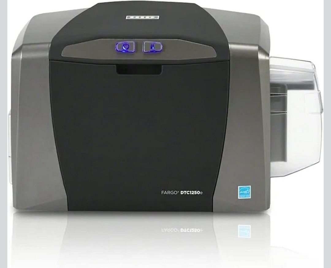 Fargo DTC1250e Single Sided Desktop Dye Sublimation/Thermal Transfer Printer - Color - Tabletop - Card Print - USB