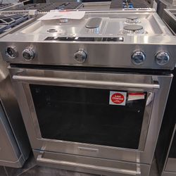 KitchenAid
5.8 cu. ft. Slide-In Gas Range For $2080