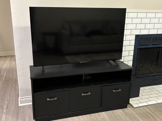 50” TCL Roku Smart TV + Entertainment Center Bundle