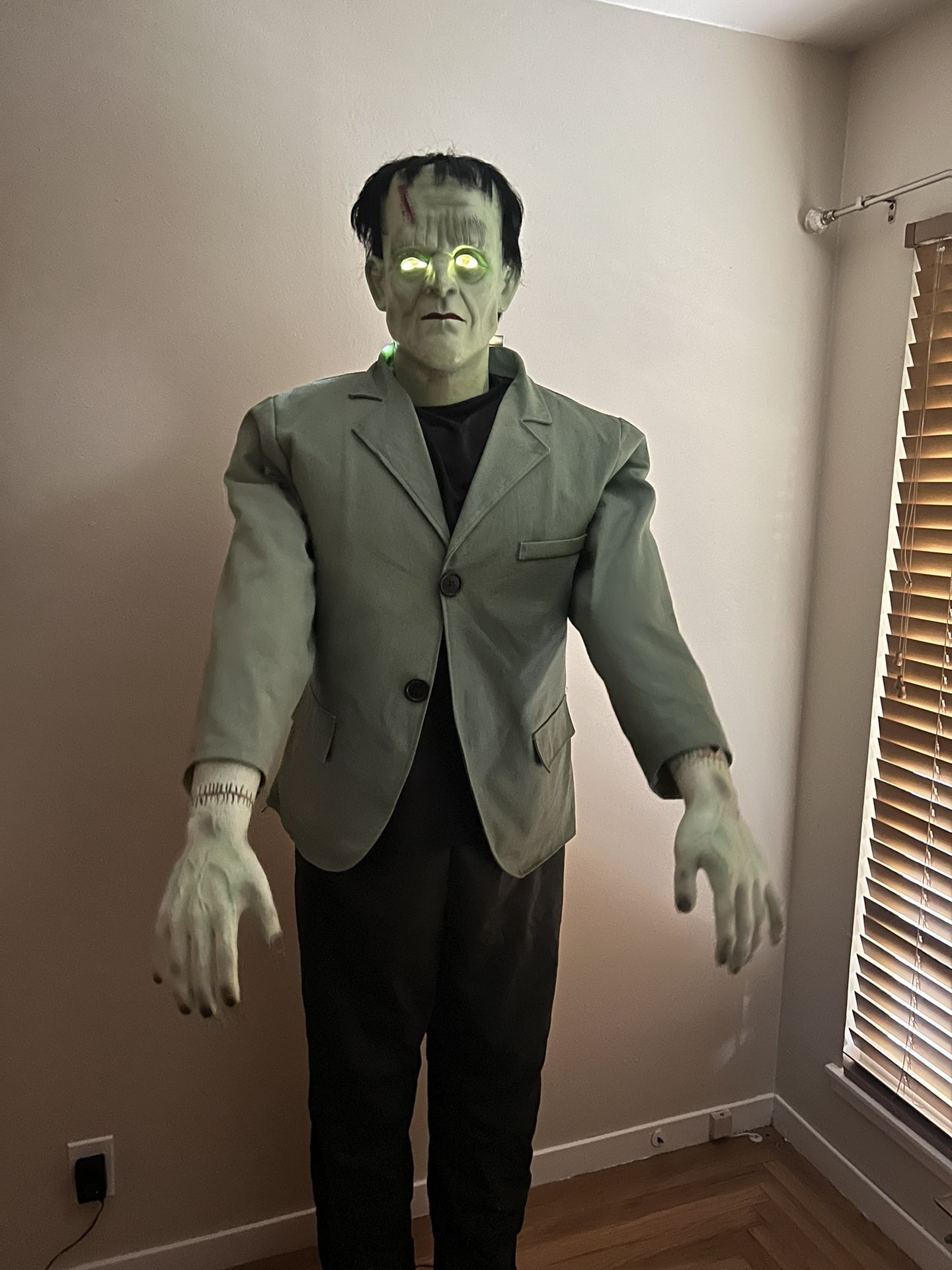 Life Sized Boris Karloff Frankenstein Life Size Halloween Animated Prop rare