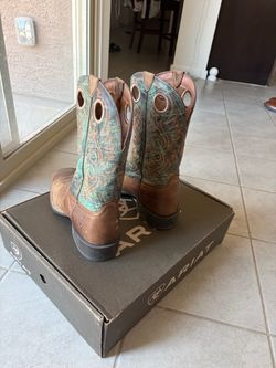 12 men’s Ariat Cowboy Boots