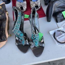 Carlos Santana Heels Size 7