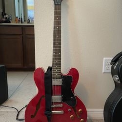 Electric Guitar - Epiphone Semi HollowWith Hard Shell Case