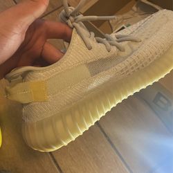 Yeezy 350 V2 Light