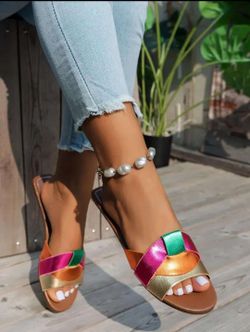 Sandal