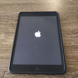 Locked iPad Mini A1432