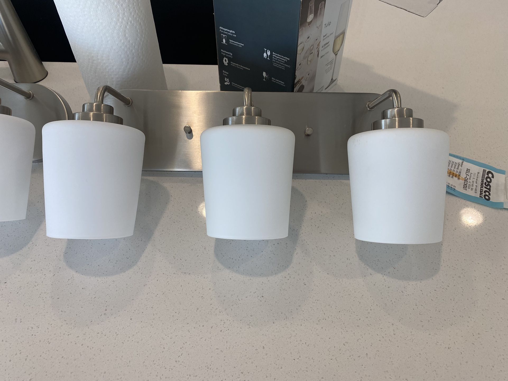 Bathroom Light Fixtures
