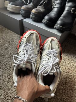 Balenciaga Track V1 No Box