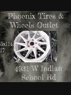Clean, Crisp, and Track-Ready! 🤍 ​Make a brilliant statement with this striking 17" Gloss White Multi-Spoke Wheel (5x114.3). The high-gloss white fin