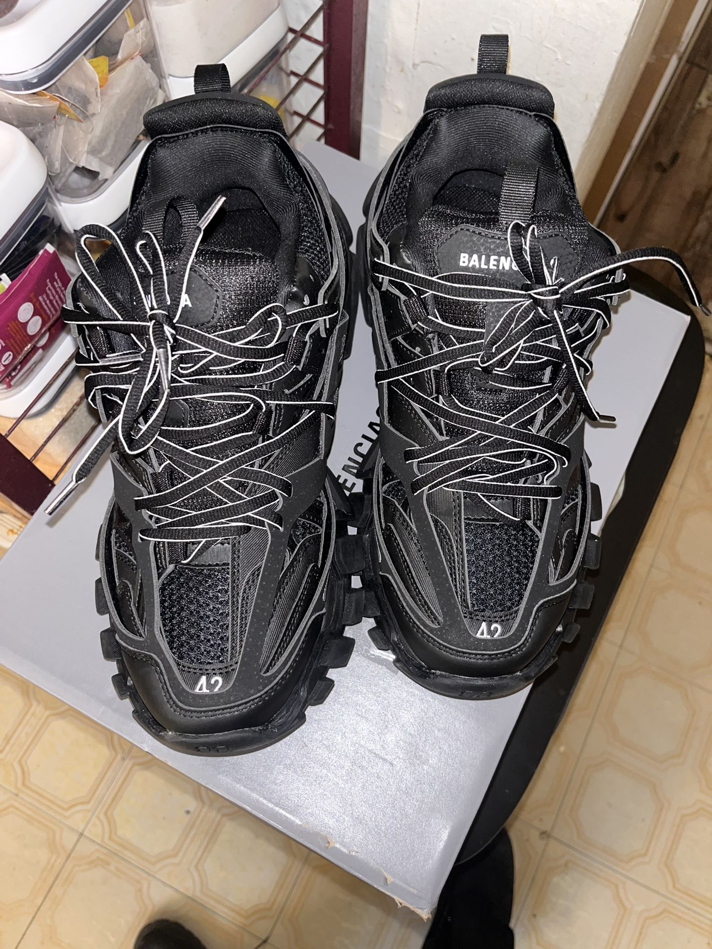 Balenciaga Tracks
