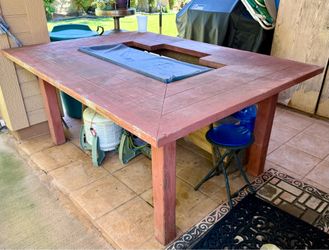 Custom Outdoor Hibachi / Teppanyaki Table – Solid Wood, Gas Stove, Griddle Top