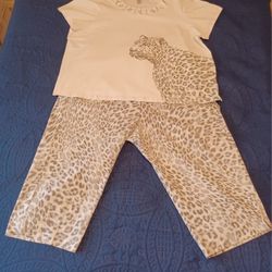 NEW 3XL Animal Print Capri Pants And Matching Top 