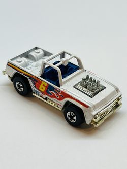 Vintage 1982 Hot Wheels Mainline Enamel White Baja Bruiser Hong Kong Loose