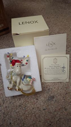 Lennox 2006 Merry Mooseclaus ornament