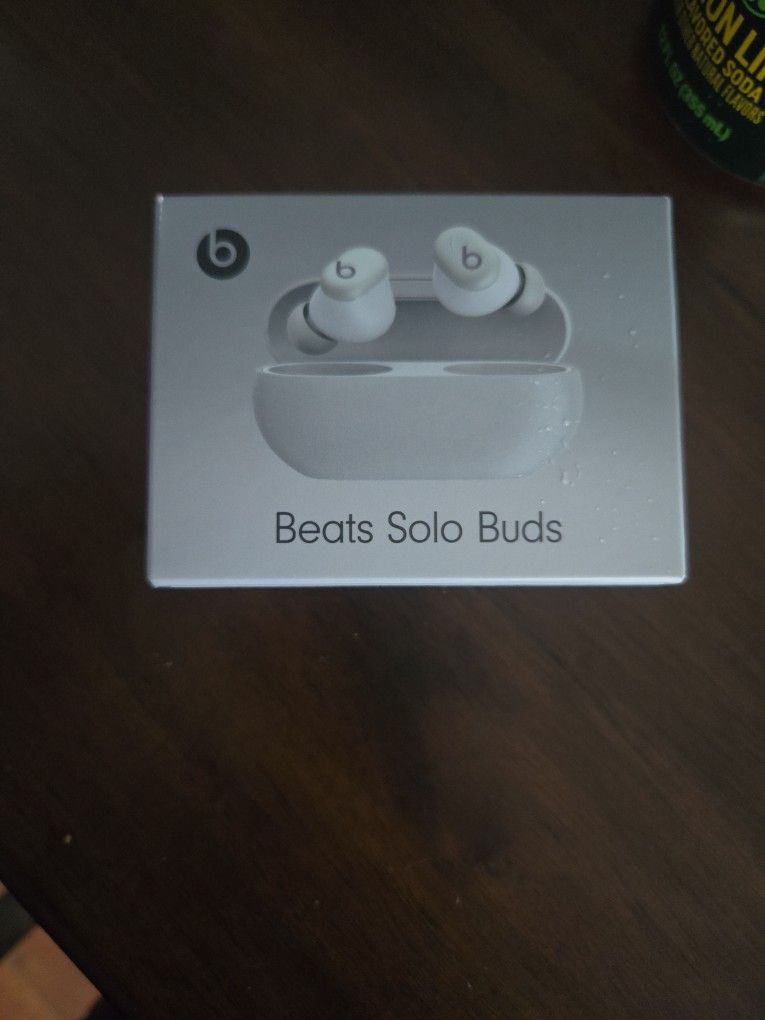 Beats Solo Buds