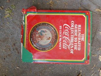 Illustrated Guide to Coca-Cola Collectibles by Cecil Munsey
