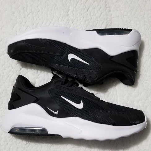 Nike air Max Bolt Womans Size 9.5 Or 8.5 Men's Size