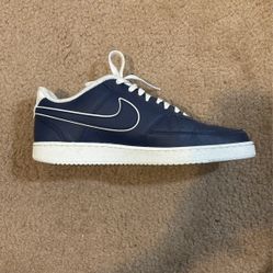 Nike Shoes Size 11