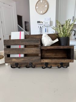 Wall mount mail and key holder plus a Bonus Riser