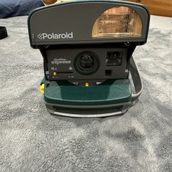 Polaroid OneStep Express Instant Camera in Hunter Green with case