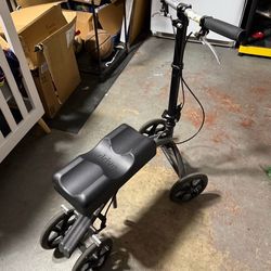 Knee scooter