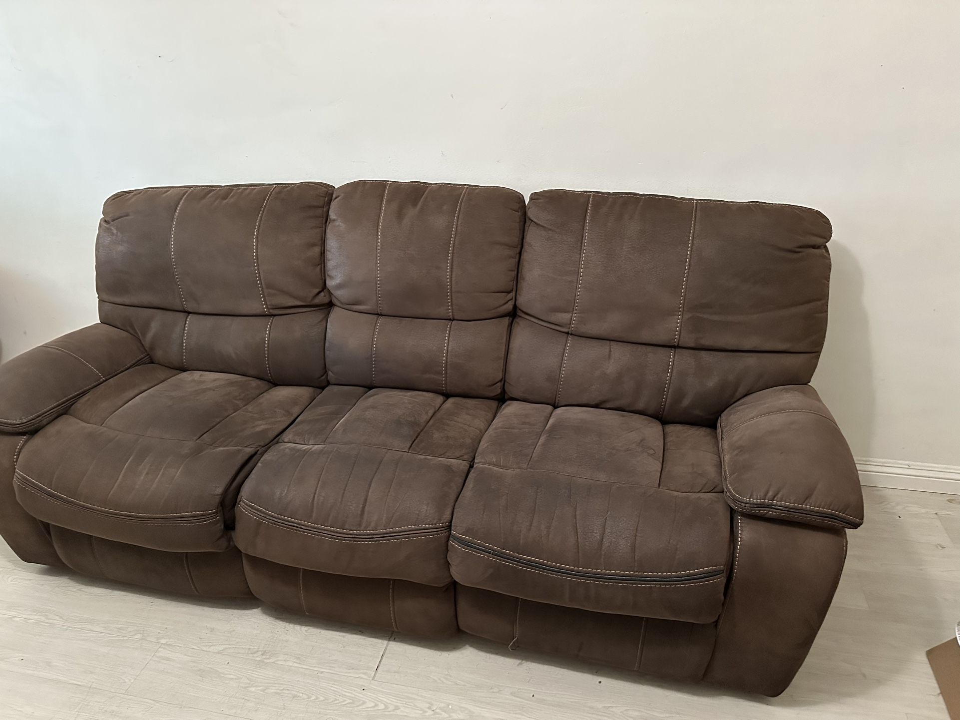 recliner couch