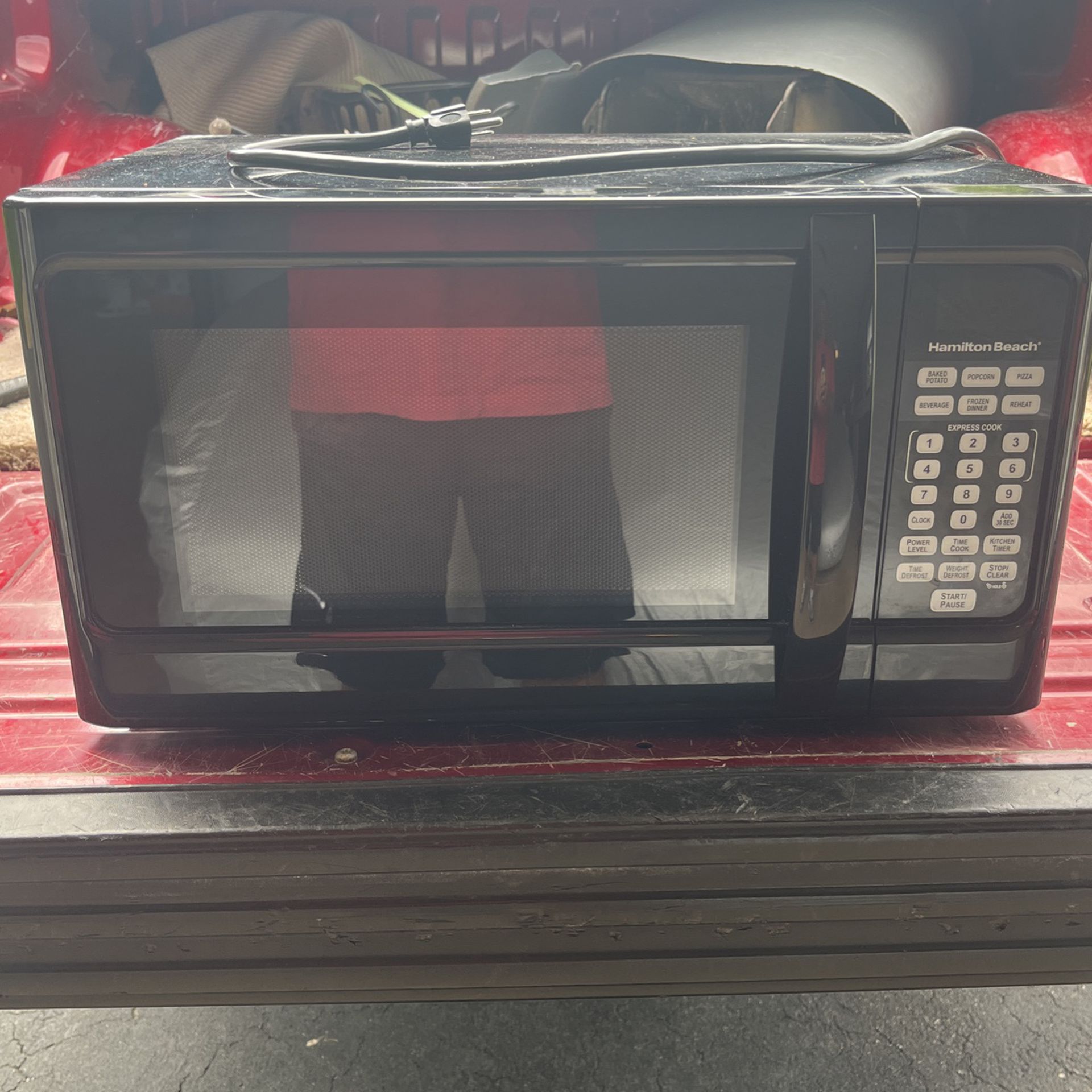 Hamilton Beach Microwave for Sale in North Attleborough, MA - OfferUp