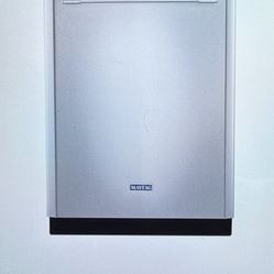 Maytag 24in Dishwasher 
