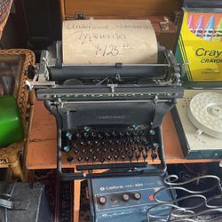 Vintage Underwood Standard Typewriter 