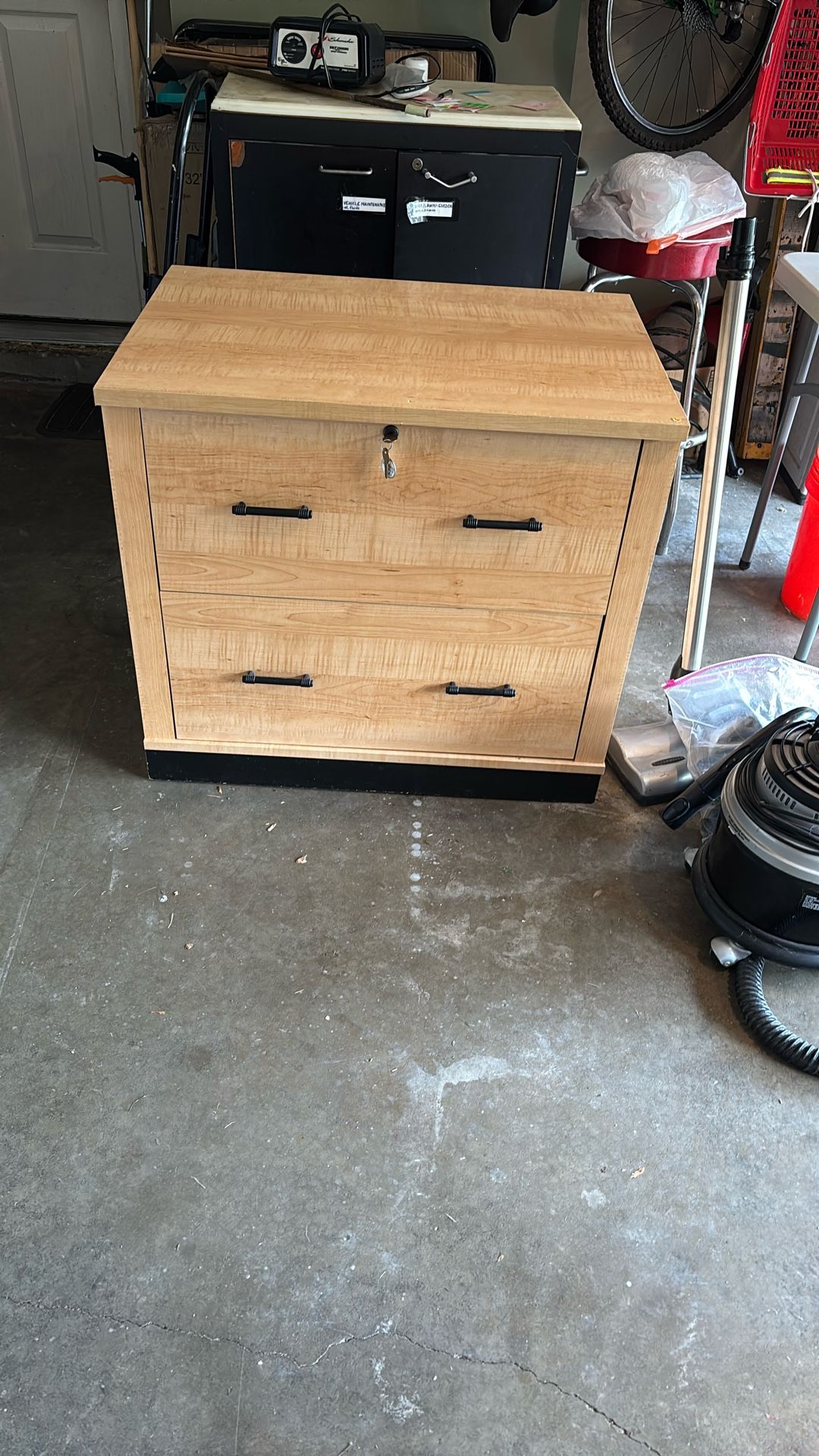 File cabinet