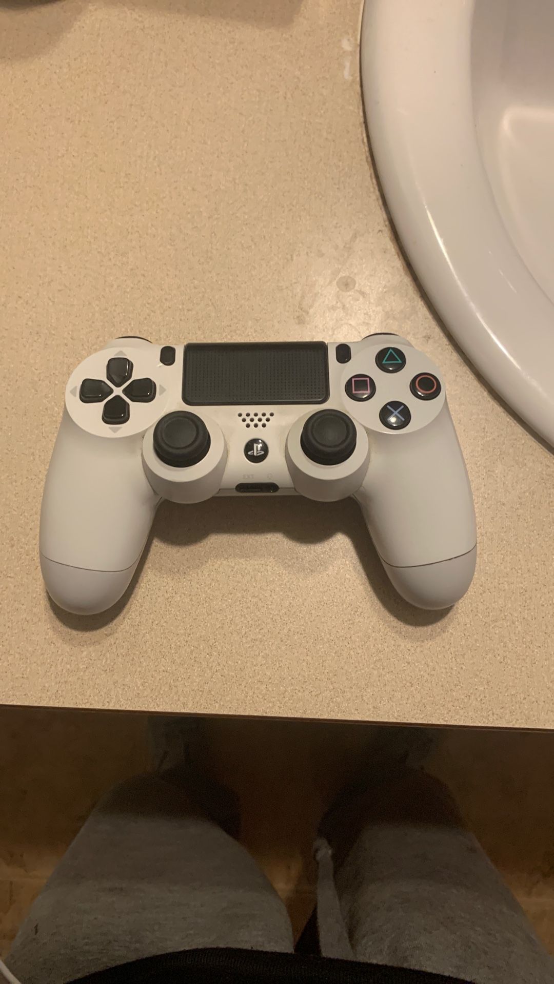 DualShock 4 | White