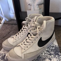 Women’s Nike Blazers
